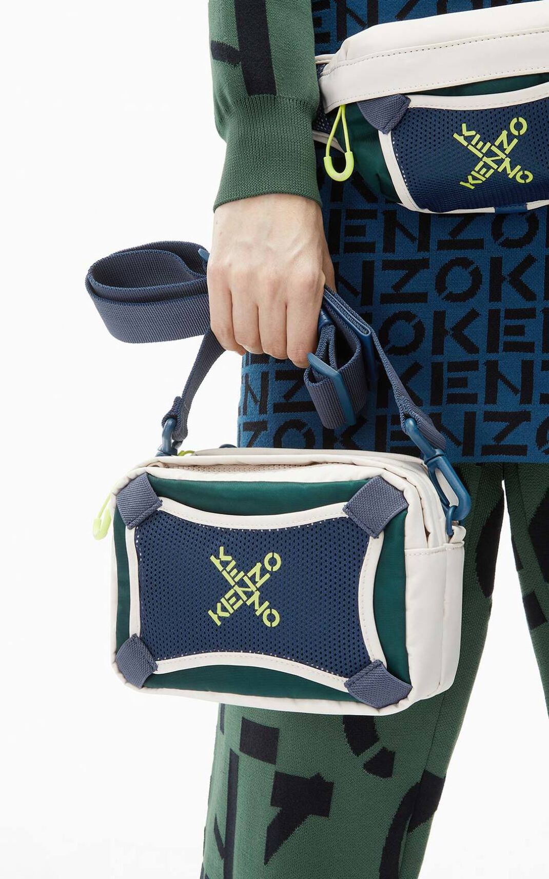 Kenzo Sport with strap Omuz Çantası Bayan Gri | 8054-CKHYP